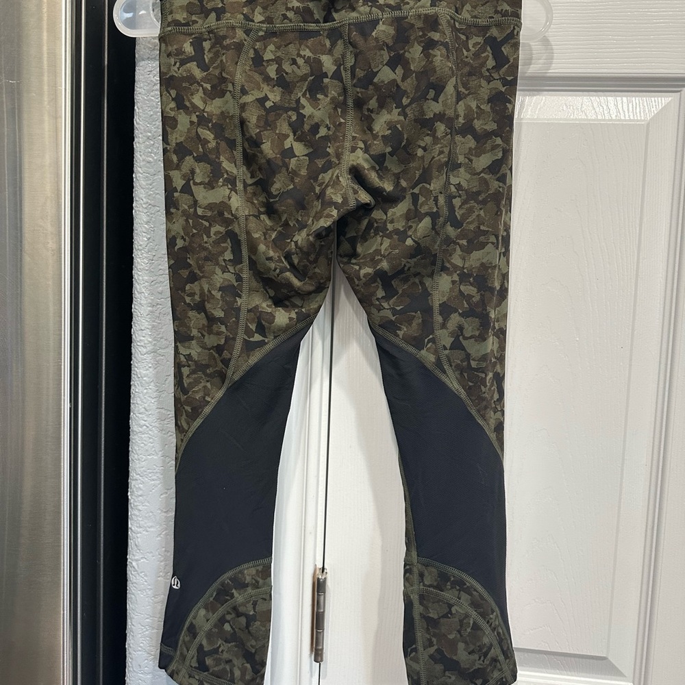 Lululemon leggings sz 4
